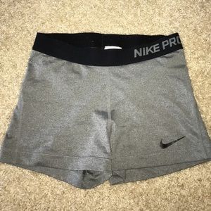 NIKE PRO COMPRESSION SHORTS